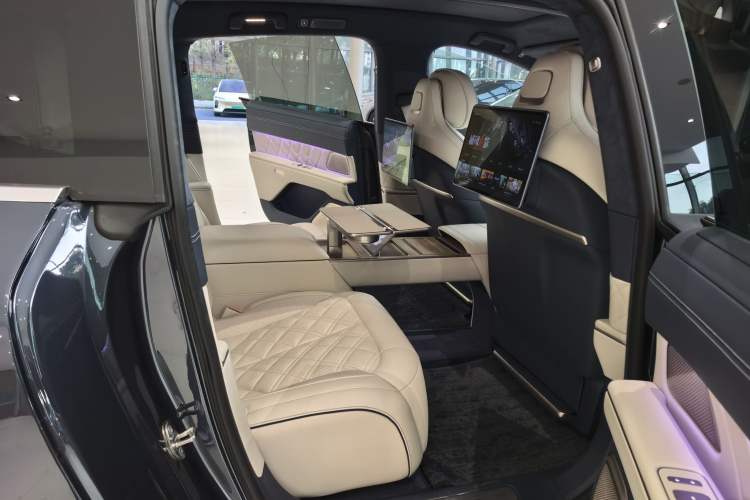 Used Nio ET9 2025 100kWh Signature Edition