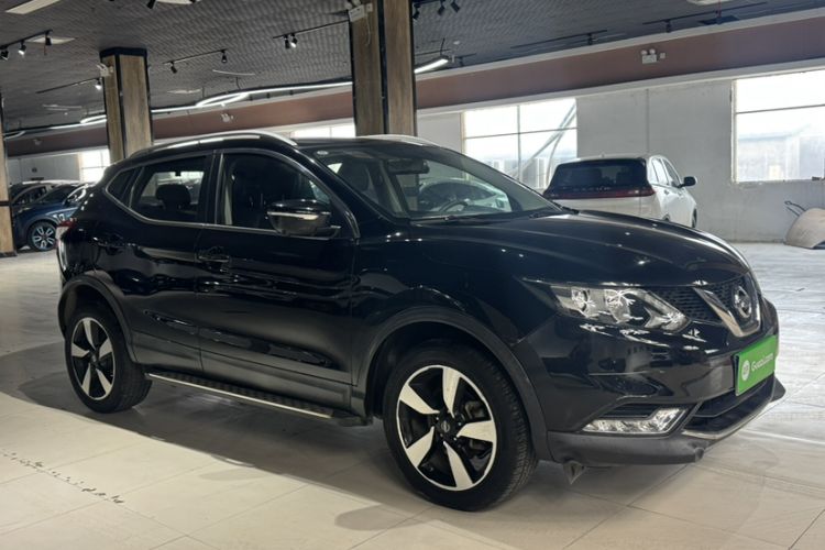 Used Nissan Qashqai 2016 2.0L CVT Luxury Edition