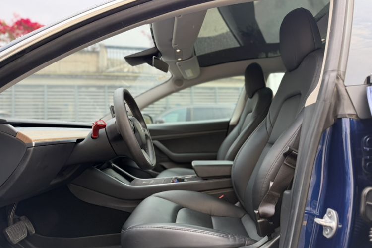 Used Tesla Model 3 2020 Revised Version Standard Range Rear-Wheel Drive – Upgraded Edition Left Front Seat