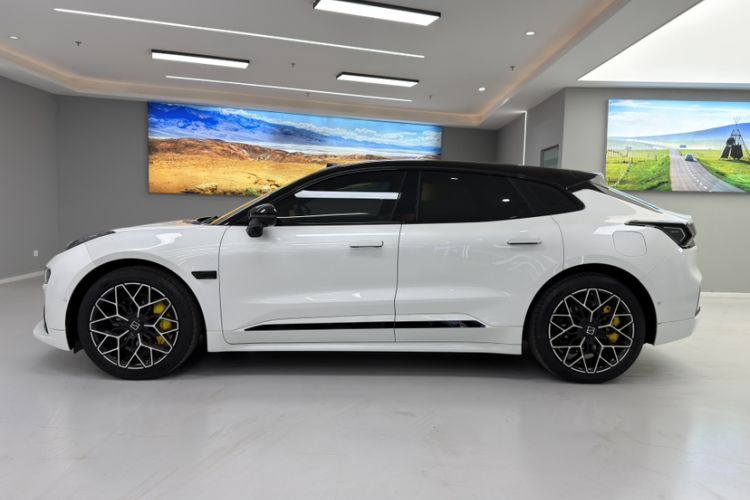 Used Zeekr 001 2025 WE Edition 100 kWh Rear-Wheel Drive