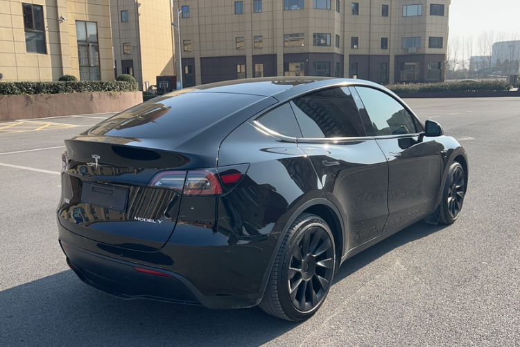 Used Tesla Model Y 2021 Standard Range Rear-Wheel Drive Version