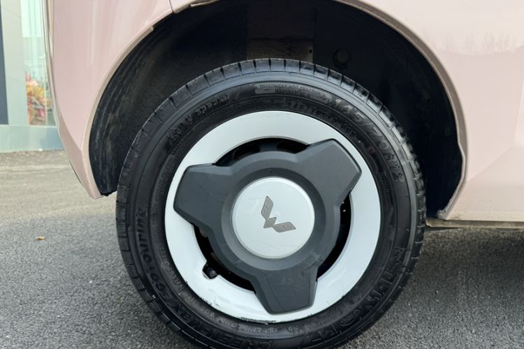 Used Wuling Hongguang MINIEV 2022 Macaron Premium Model – Lithium Iron Phosphate