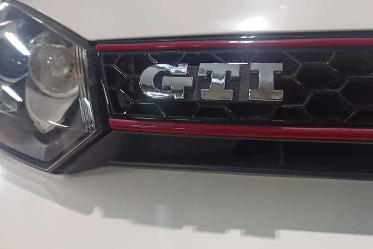 Used Volkswagen Golf GTI 2011 2.0 TSI GTI