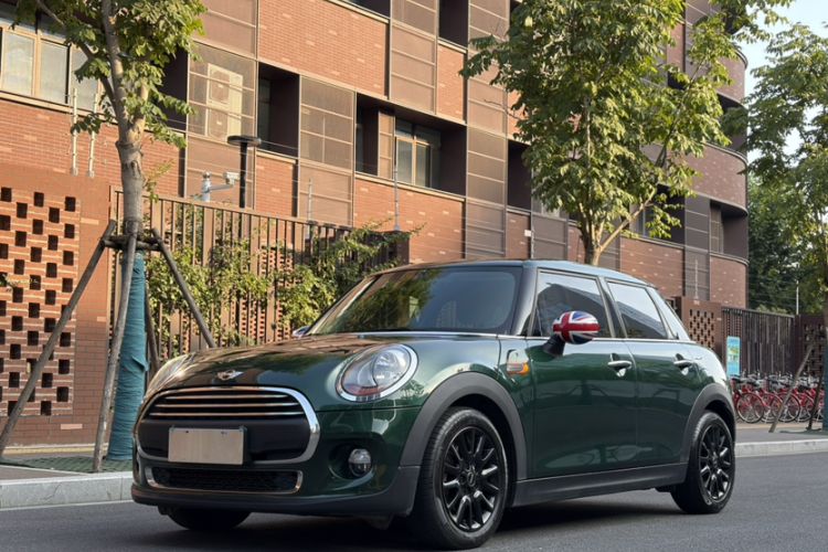 Used MINI 2016 1.2T ONE Pioneer Edition Five-Door Version