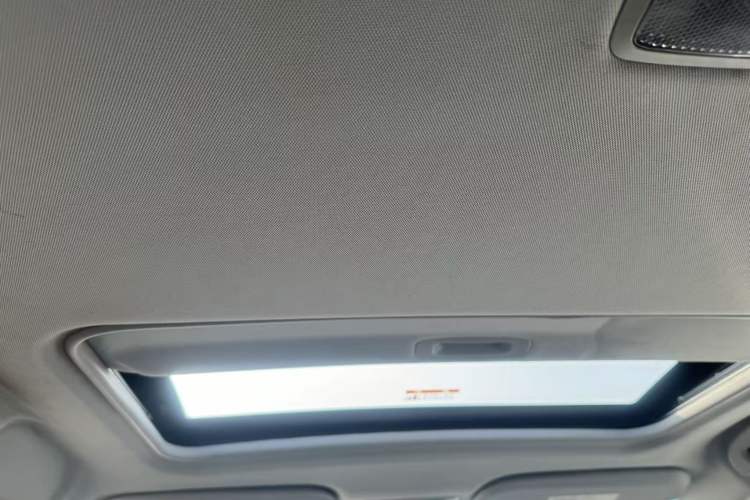 Used Luxgen 5 2014 Dance Limited Edition 1.8T Automatic Luxury Version