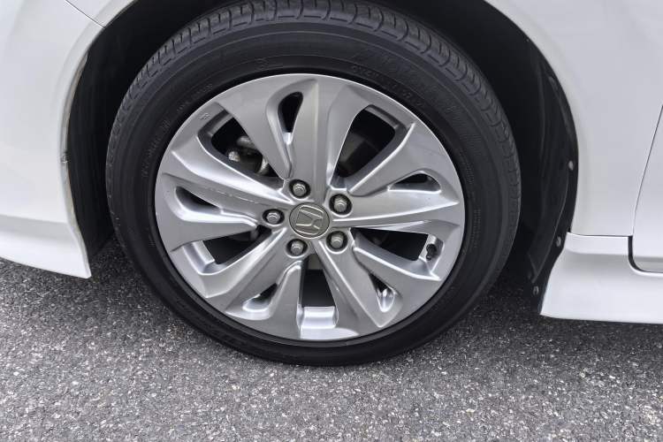 Used Honda Jade 2020 1.8L automatic Comfort version
