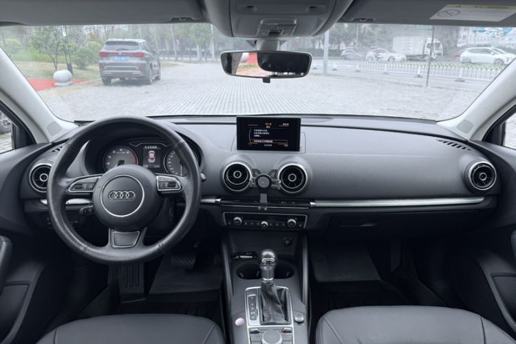 Used Audi A3 2016 Limousine 35 TFSI Prestige Edition