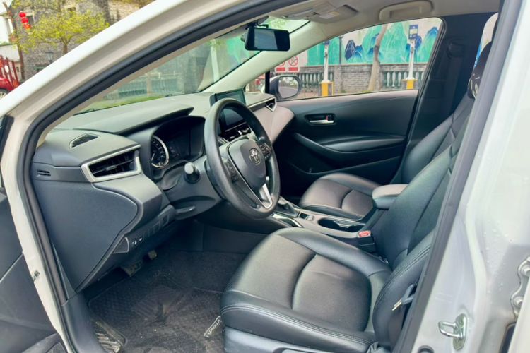 Used Toyota Corolla 2021 1.2T S-CVT Pioneer Edition Interior 2