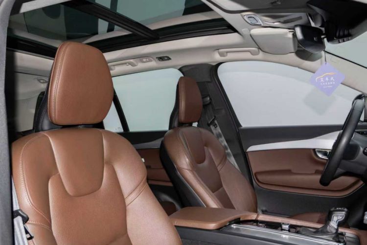 Used Volvo XC90 2019 T5 Zhiyi Edition 7-Seater China V Emission Standard