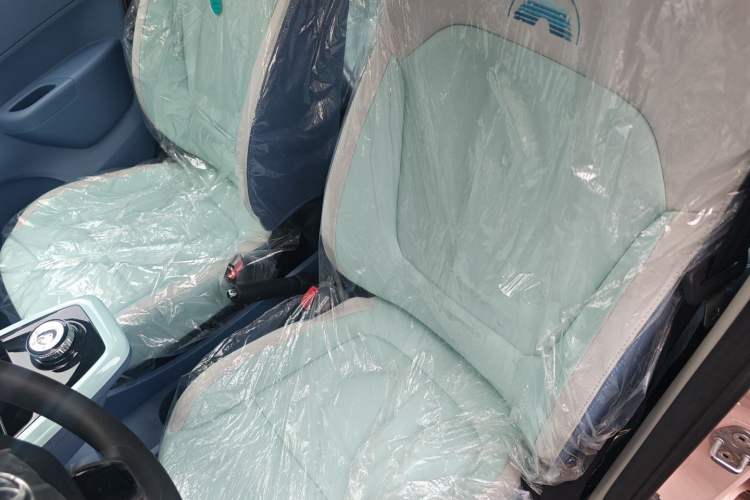 Used Dongfeng NAMMI BOX 2022 Light Wind Edition 201KM Advanced Model
