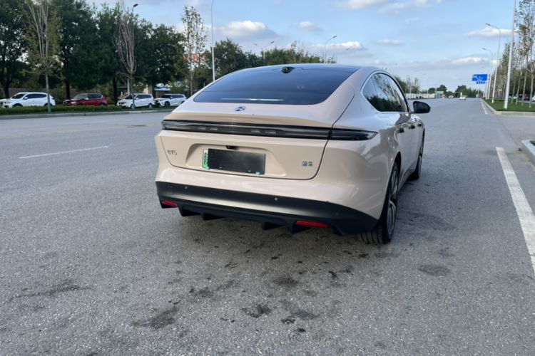 Used Nio ET5 2024 75 kWh