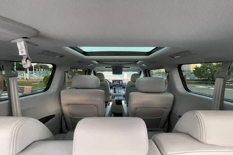 Used SAIC MAXUS G10 2016 2.0T Automatic Flagship Edition
