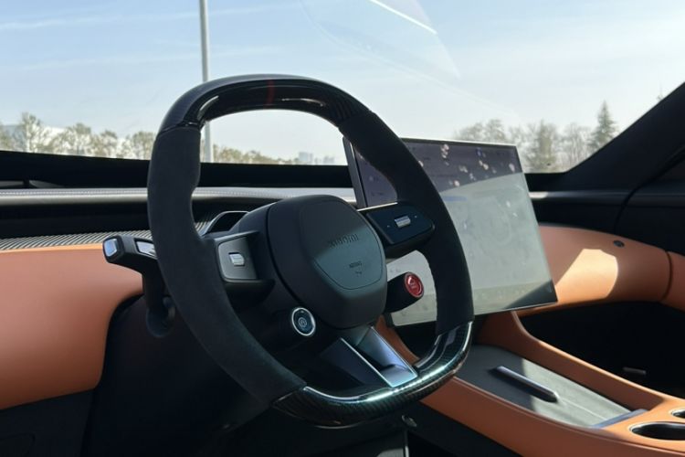 Used Xiaomi Auto YU7 2025 Ultra-Long Range High-Performance All-Wheel-Drive Max Edition