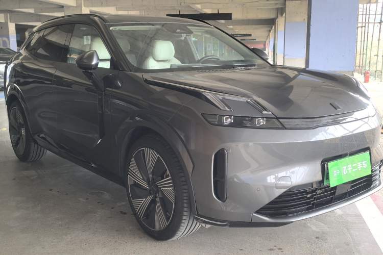 Used Lynk & Co 08 EM-P 2023 245km Ultra-Long Range Halo Exterior 2