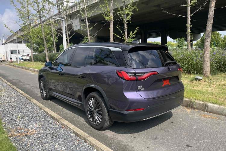 Used Nio ES8 2018 355 km Base Version 7-Seater Edition