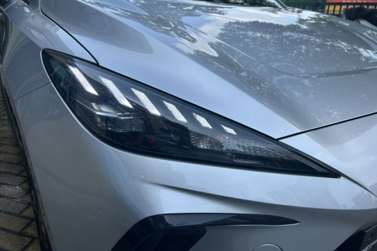 Used MG 4 EV 2023 415 km Range Sea-Champion Executive Edition