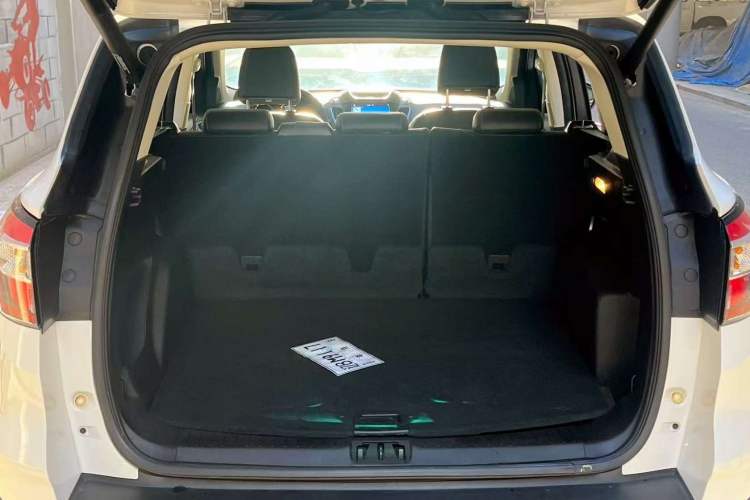 Used Ford Kuga 2017 EcoBoost 245 4x4 Prestige Edition Interior 6