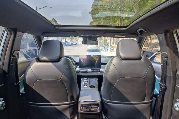 Used GAC Trumpchi EMKOO 2022 2.0 ATK TwinStar Pro Edition Interior 6