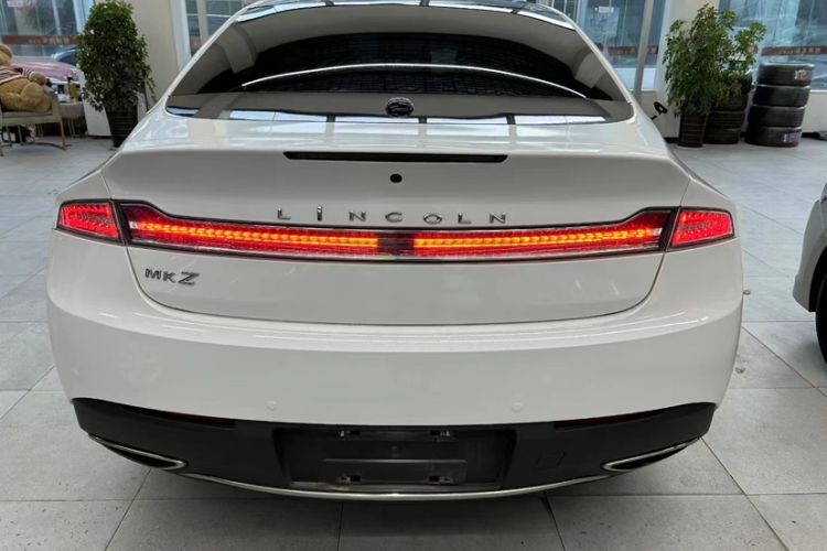 Used Lincoln MKZ 2018 2.0T Premium Edition