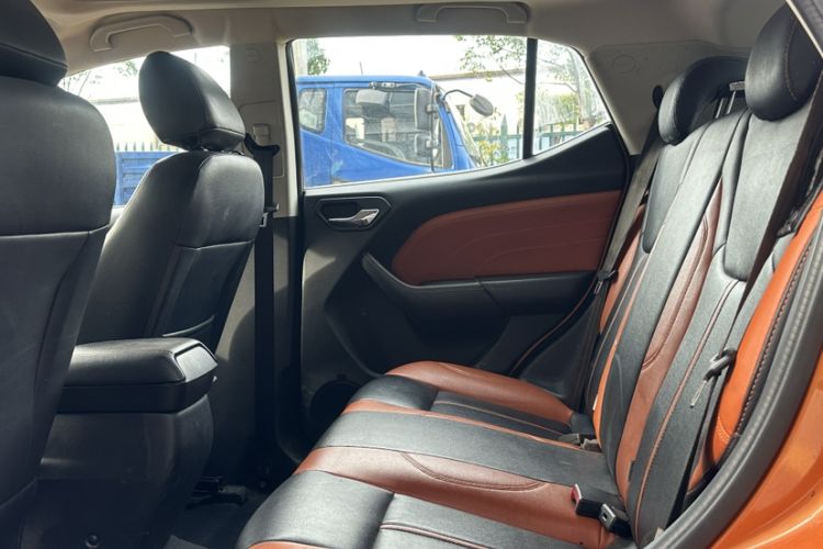 Used Soueast DX3 2016 1.5L Manual Luxury Edition
