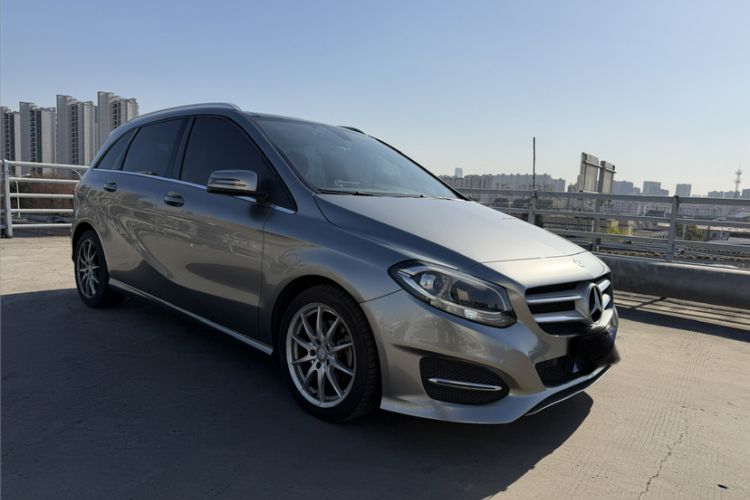 Used Mercedes-Benz B-Class 2015 B 200 Sport Edition Exterior 10