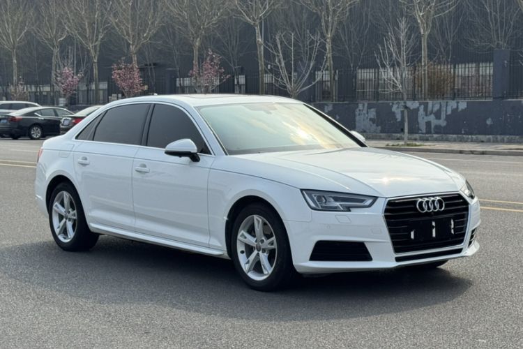 Used Audi A4L 2017 40 TFSI Fashion Model