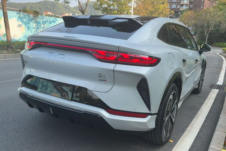 Used BYD Song L EV 2025 Intelligent Driving Version 662 km LiDAR Excellence Edition