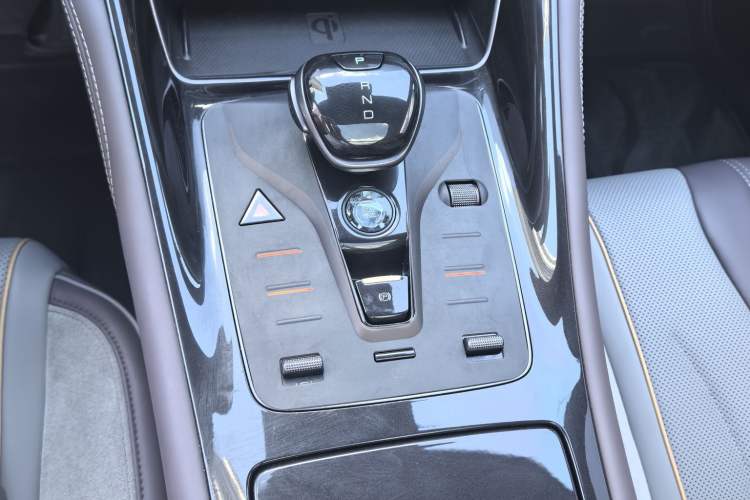 Used BYD Frigate 07 2023 DM-i 100KM Prestige Model