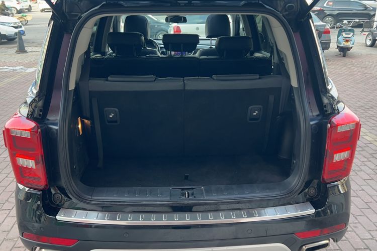 Used GAC Trumpchi GS8 2017 320T Two-Wheel Drive Luxury Smart Connectivity Version (7 Seats)