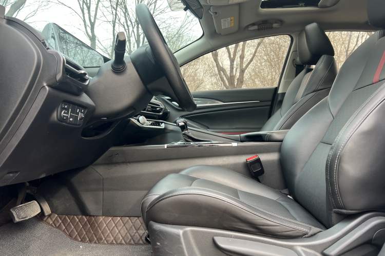 Used Changan Eado 2020 PLUS Blue Whale NE 1.4T GDI DCT Prestige Model