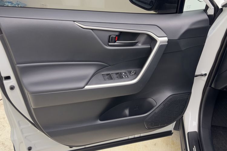 Used Toyota RAV4 2022 2.0L CVT Two-Wheel Drive Urban Edition
