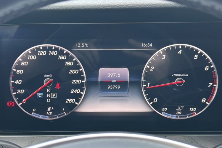 Used Mercedes-Benz E-Class 2018 Facelift E 200 L Sport Edition