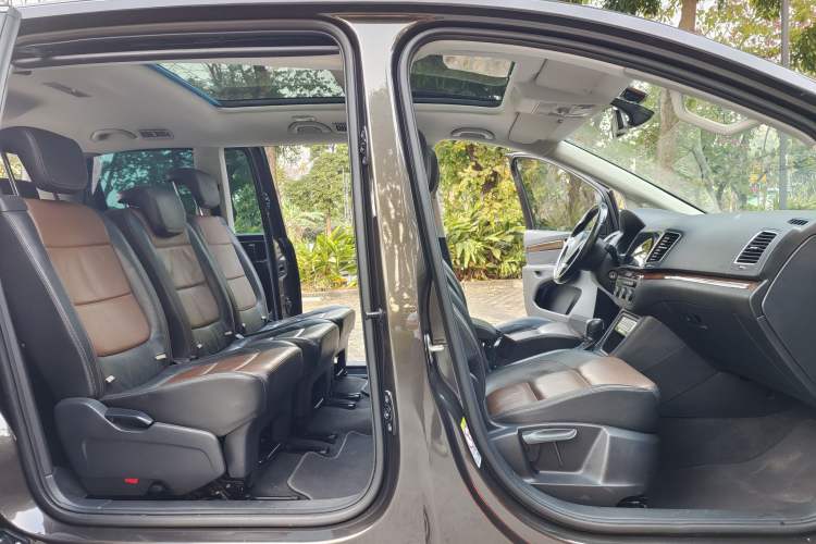 Used Volkswagen Sharan 2015 1.8TSI Comfort Model