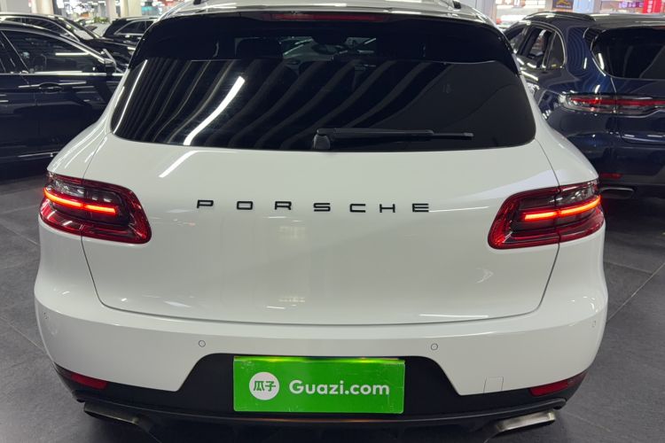 Used Porsche Macan 2017 Macan 2.0T Exterior 5