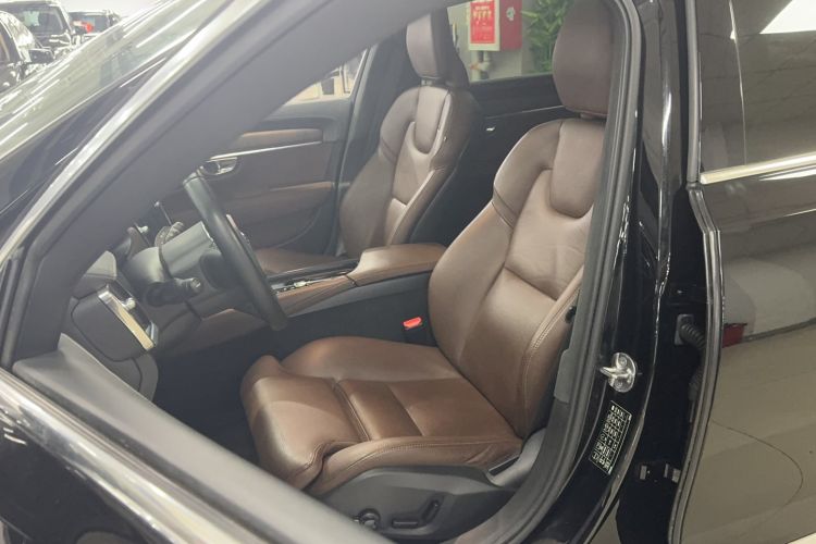 Used Volvo S90 2023 B5 Zhiyuan Luxury Edition