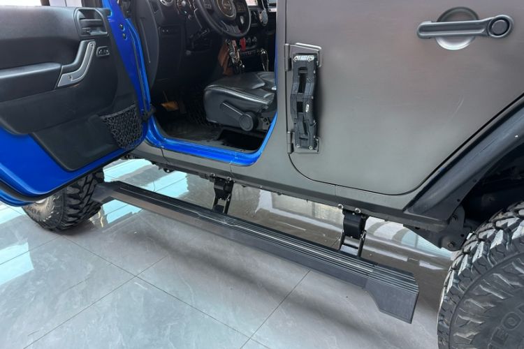 Used Jeep Wrangler 2015 3.6L Rubicon Four-Door Comfort Edition
