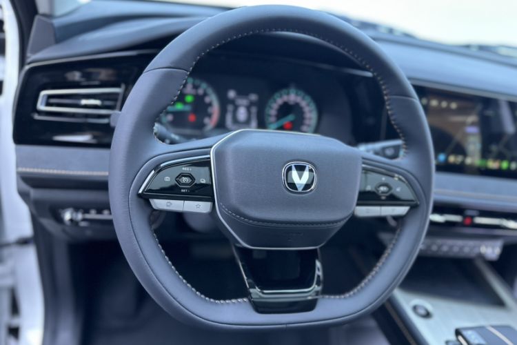 Used Changan X7 PLUS 2024 1.5T Automatic Smart Enjoyment 5-Seater