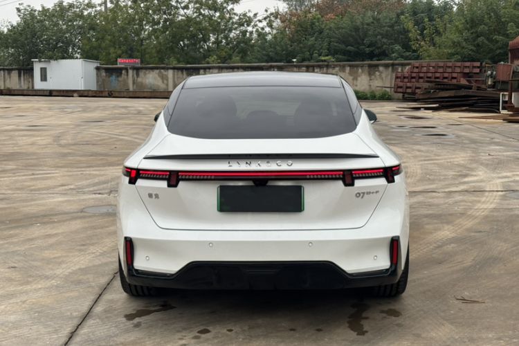 Used Lynk & Co 07 2024 EM-P 126 Long-Range Ultra
