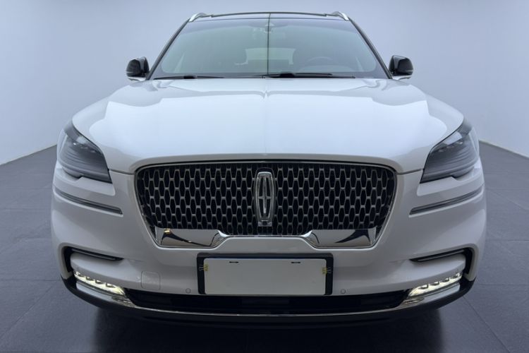 Used Lincoln Aviator 2022 3.0T V6 Four-Wheel Drive Luxury Edition Exterior 4