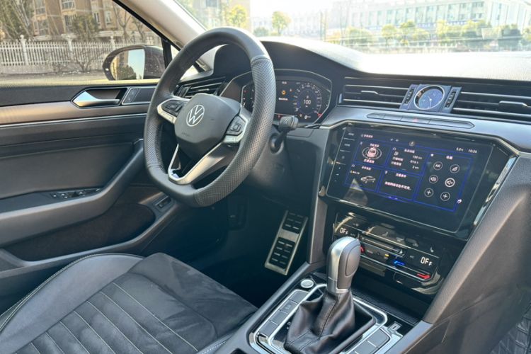 Used Volkswagen Magotan 2020 330TSI DSG Luxury Edition