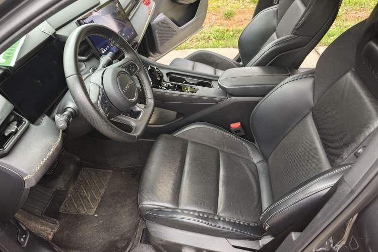 Used Lynk & Co 03 2023 1.5TD DCT JingPro Left Front Seat