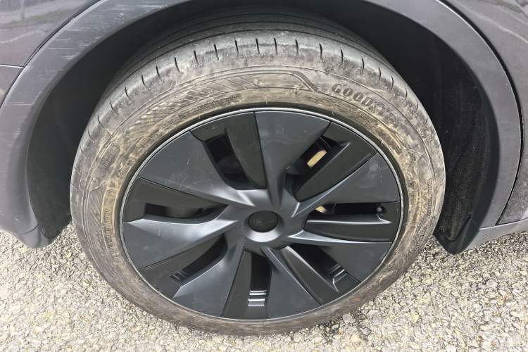 Used Tesla Model Y 2024 Rear-Wheel-Drive Version