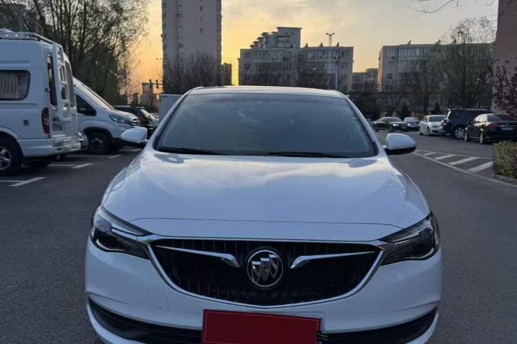 Used Buick GT 2021 1.3T Automatic Mild Hybrid Elite Version Exterior 1
