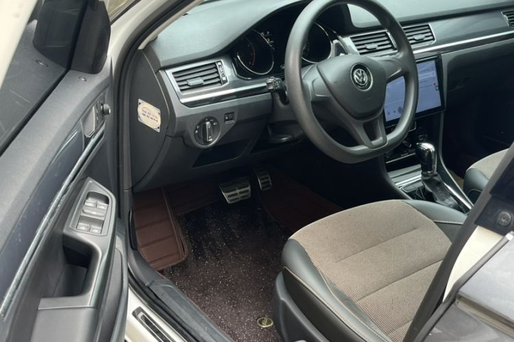 Used Volkswagen C-TREK 2017 1.6L Automatic Comfort Model
