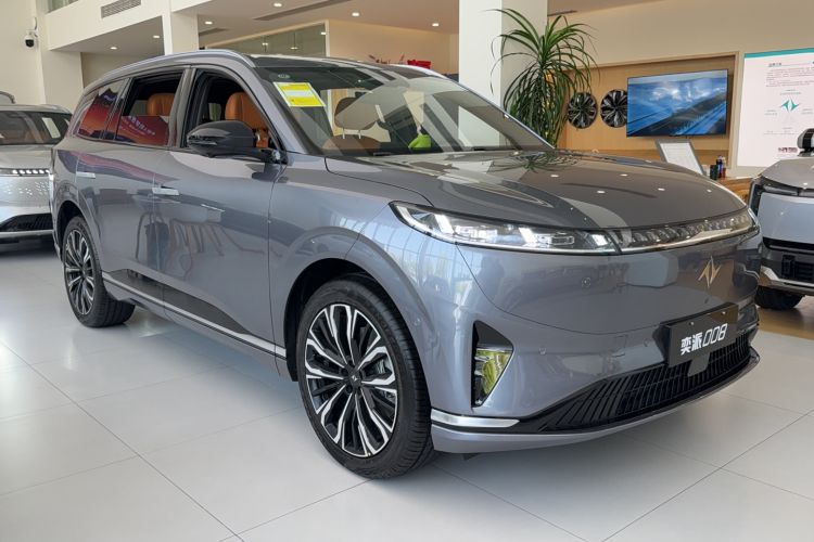 Used Dongfeng eπ eπ008 2026 Model Six-Seat Pure-Electric Family Delight Edition Exterior 2