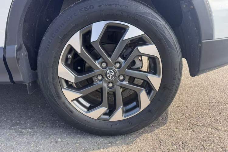 Used Toyota RAV4 2018 2.5L Automatic 4x4 Elite i Edition Exterior 6