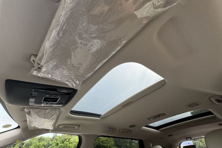 Used Kia Carnival 2021 2.0T Luxury Tech Edition