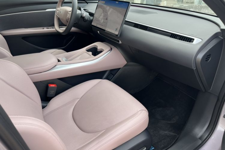 Used XPeng MONA M03 2025 600 with Ultra-Long Range Max Interior 4