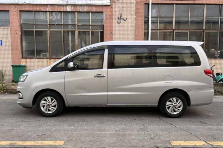 Used JAC Refine M4 2016 2.0L Manual Luxury Version
