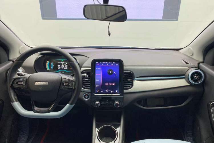 Used Chery New Energy Little Ant 2022 Sweet Pink Edition Low-Sugar Version Lithium Iron Phosphate 30 kW 301 km